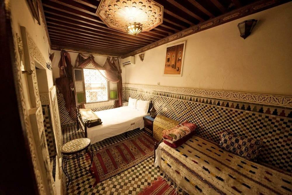Dar Chourouk Hotell Fès Exteriör bild
