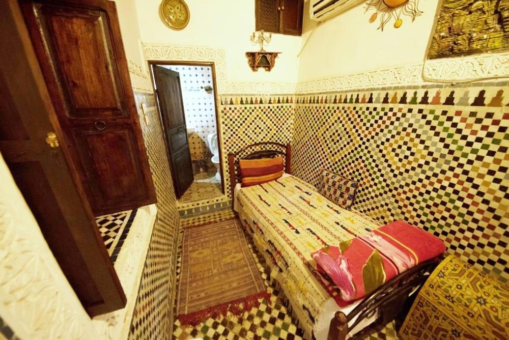 Dar Chourouk Hotell Fès Exteriör bild